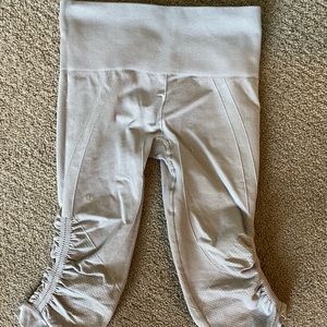 Grey lulu leggings